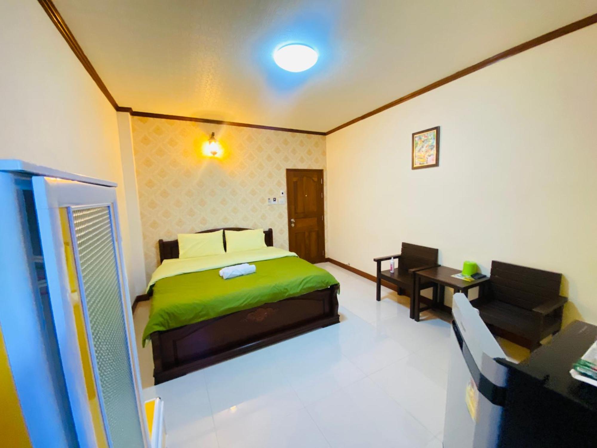 Rak Ban Kerd House Hotel Szicsang-sziget Kültér fotó