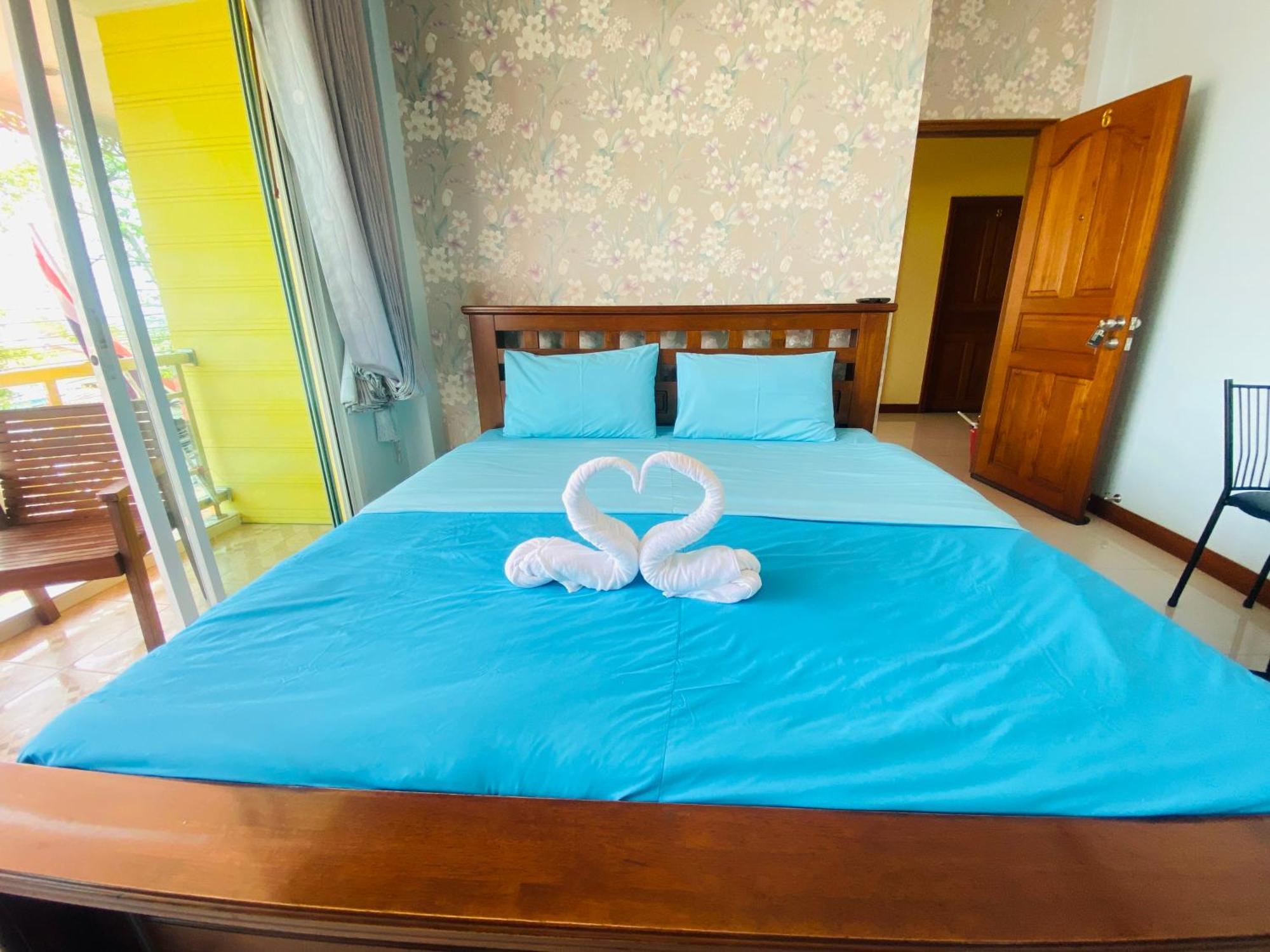 Rak Ban Kerd House Hotel Szicsang-sziget Kültér fotó